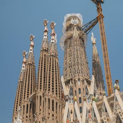 Barcelona City Highlights Private Tuk Tuk Tour
