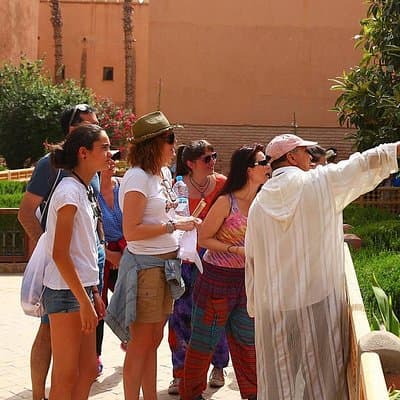 Marrakesh: Bahia Palace, Saadian Tombs and Medina Guided Tour
