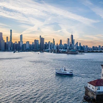 Lake Michigan Skyline Cruise in Chicago