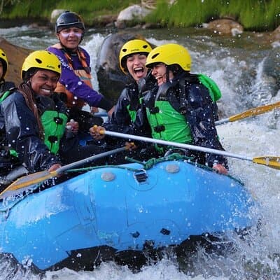 Arequipa: Wildwasser-Rafting-Abenteuer auf dem Chili River mit Abholung