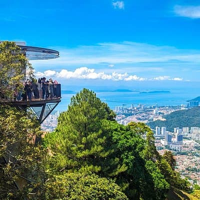 Discover Penang: City Highlights, Kek Lok Si Temple & Penang Hill