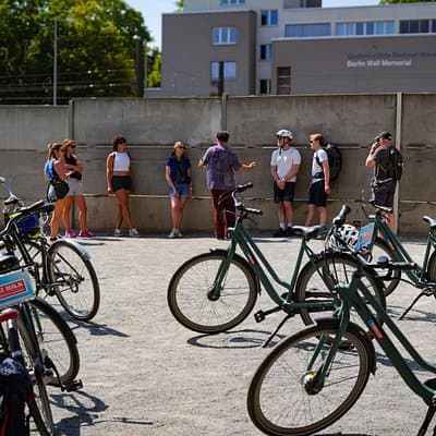 Berlin: Guided Bike tour of the Berlin Wall and Third Reich