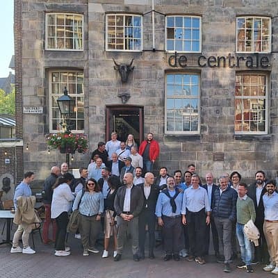 3 Course Walking Dinner in Delft with Guided Tours in Between