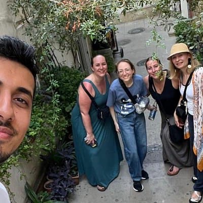 Baku City Tour with Local Guide-Old City, Flame Towers, Boulevard