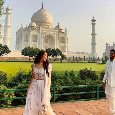 Taj Mahal Skip the Line Private Guided Tour
