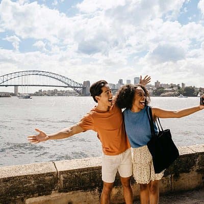 Sydney City & Bondi Small-Group Tour with Harbour Bridge Walk