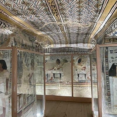 Private Tour to Madinat Habu, Valley of Nobles, Deir el Medina