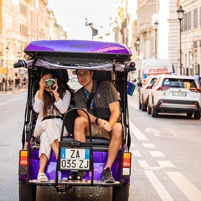 Rome by Golf Cart: VIP Ride to Trevi, Pantheon, Navona & More