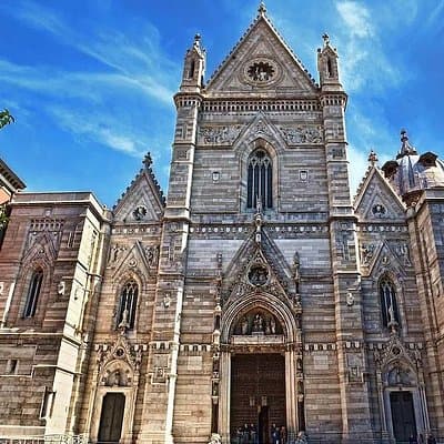 Naples historic center between alleys art and tradition