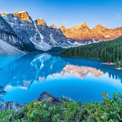 Lake Louise, Moraine , Emerald & Banff Town ,Johnston Canyon Tour