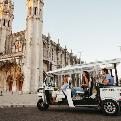 Welcome Tour to Lisbon in Private Eco Tuk Tuk with a Local