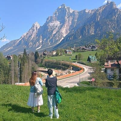 Dolomites & Cortina d’Ampezzo Small Group Day Tour from Venice