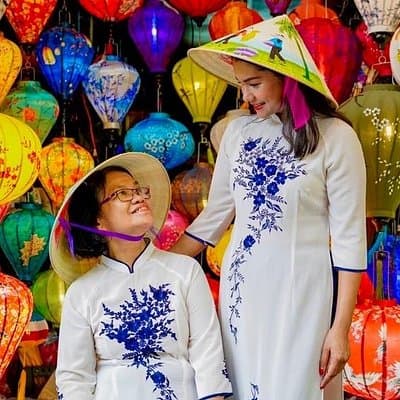 Hoi An Ancient Town Walk and Taste Local Flavors