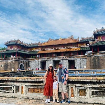 Hue Imperial Citadel Walking Tour – Small Group Experience
