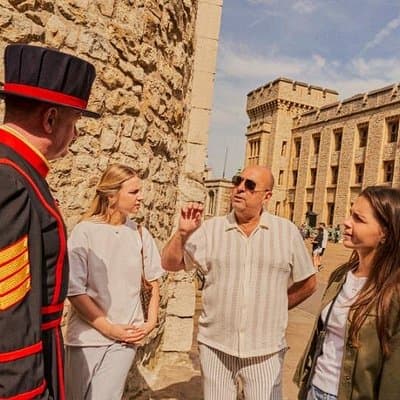 VIP Beefeaters Meet & Greet with Tower of London Guided Tour