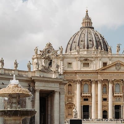 St. Peter’s Basilica Priority Access Tour with Dome & Crypt