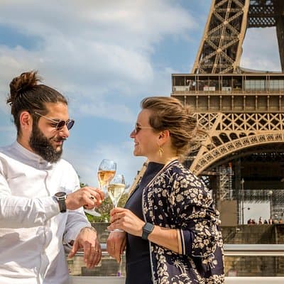 Paris Seine River Champagne Tasting Cruise by Ô Chateau