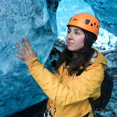 Excursión a una cueva de hielo en el Parque Nacional de Vatnajökull