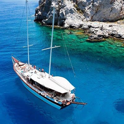 Rhodes Day Cruise (with lunch & unlimited drinks) 5,5 Hours