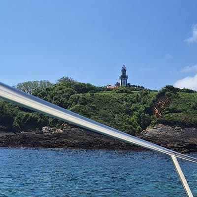 Discover Hondarribia from the Sea with Audio Guide
