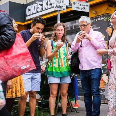 Authentic Vienna Food Tour inc. lunch, street food, 3 drinks