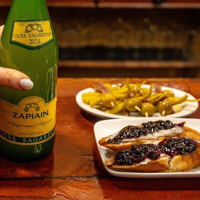 San Sebastian Food Tour: Pintxos, Drinks, and Tapas with a Local