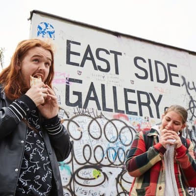 Private East Berlin Food Tour with Berlin Wall and Craft Beer