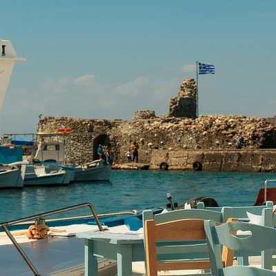 Paros Highlights Tour Paroikia Kolymbithres Lefkes in 4 Hours
