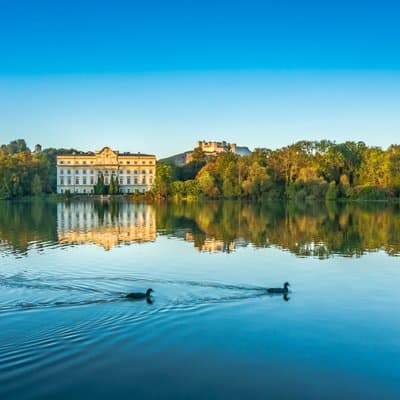 Public 4.5h tour filming locations of “The Sound of Music Movie“