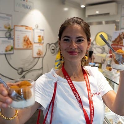 Venice Like a Local: Food, Wine & Spritz Tour with Traghetto Ride