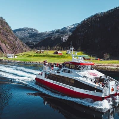 Mostraumen Fjord Cruise – the local operator