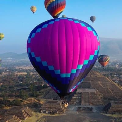 Balloon Flight + Breakfast in a cave + Pick up CDMX + Pyramids