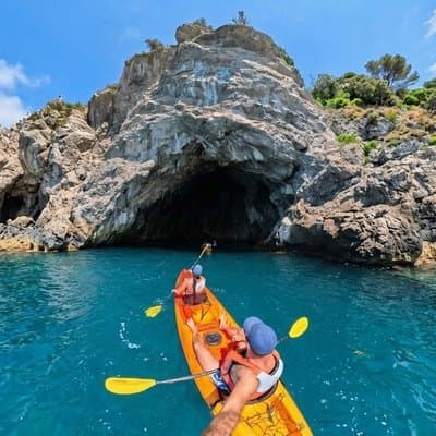 Amalfi: Kayak-Snorkeling to Pandora Cave Hidden Beach & Aperitif