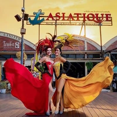 Bangkok: Calypso Cabaret & Sunset Dinner Cruise optional Transfer