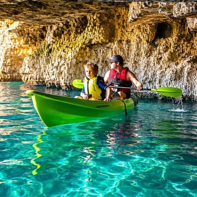 KAYAK & SNORKEL ADVENTURE - Sea Caves & Wild Coast Exploring