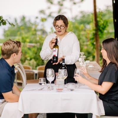 Pompeii Tour & Lunch with Wine Tasting Experience