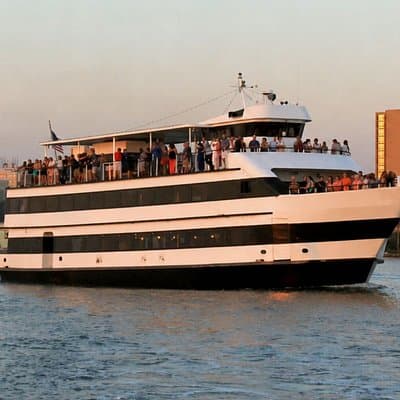 Evening Yacht Cruise with Optional Dining in St. Pete