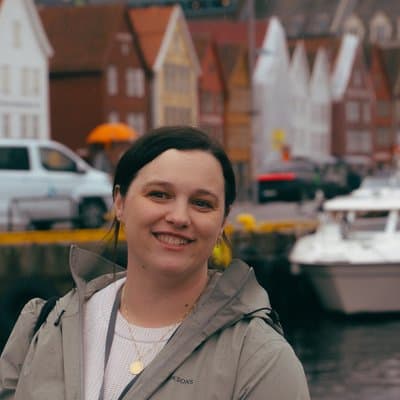 Walking Tour in Bergen of the Past and Present