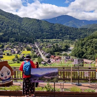 [One-day bus tour departing from Kanazawa Station] Shirakawa-go and Gokayama - Two World Heritage Villages Enjoyable Bus Tour