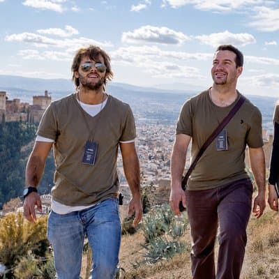 Granada's Hidden Treasures: Albayzin and Sacromonte Walking Tour