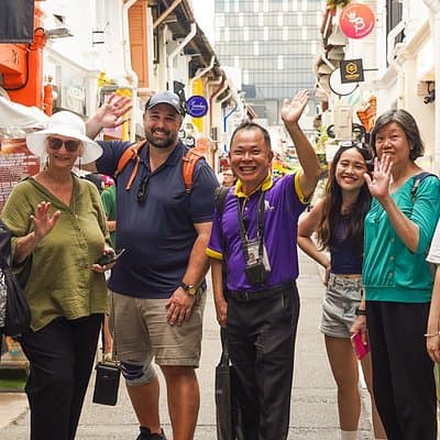 Kampong Gelam Walking Tour from Royalty to Trendy