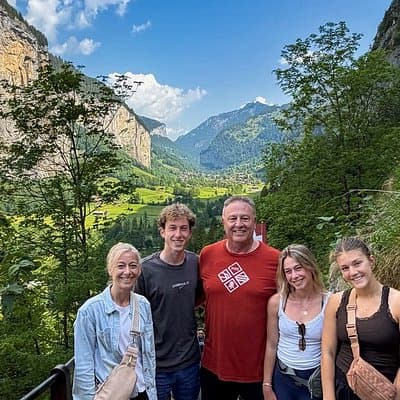 Lauterbrunnen Valley Highlights: Mürren, Waterfalls, Swiss Picnic