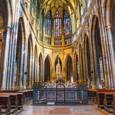 Skip the line: Prague Castle Interiors Tour with Local Guide