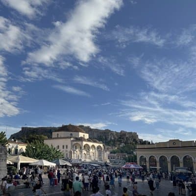 Athens Center Walking Tour with Plaka and Local Market