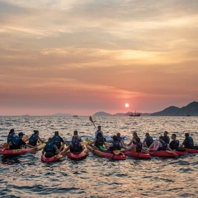 Dubrovnik: Sunset Kayaking & Snorkeling with water &wine