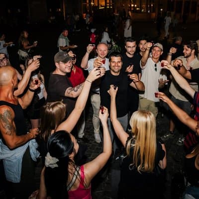 Frankfurt Nightlife Tour: 4 Venues, Shots & Club Entry