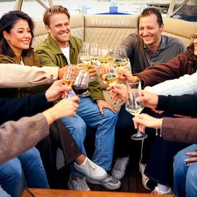 Amsterdam: Canal Booze Cruise with Unlimited Drinks Option