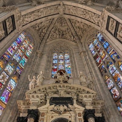 Milan Scala Theatre and Duomo Cathedral Tour