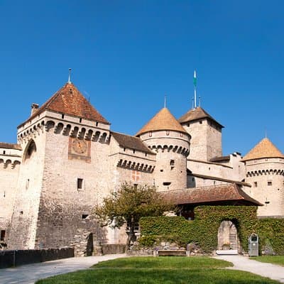 Day Trip to Montreux, Chaplin's World & Chillon Castle& apéritif