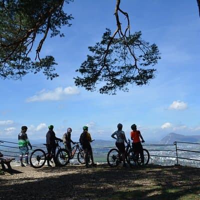 Electric mountain biking in Annecy